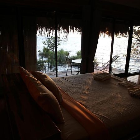 Wetlandcamp บ้านชายเล Phatthalung Dış mekan fotoğraf