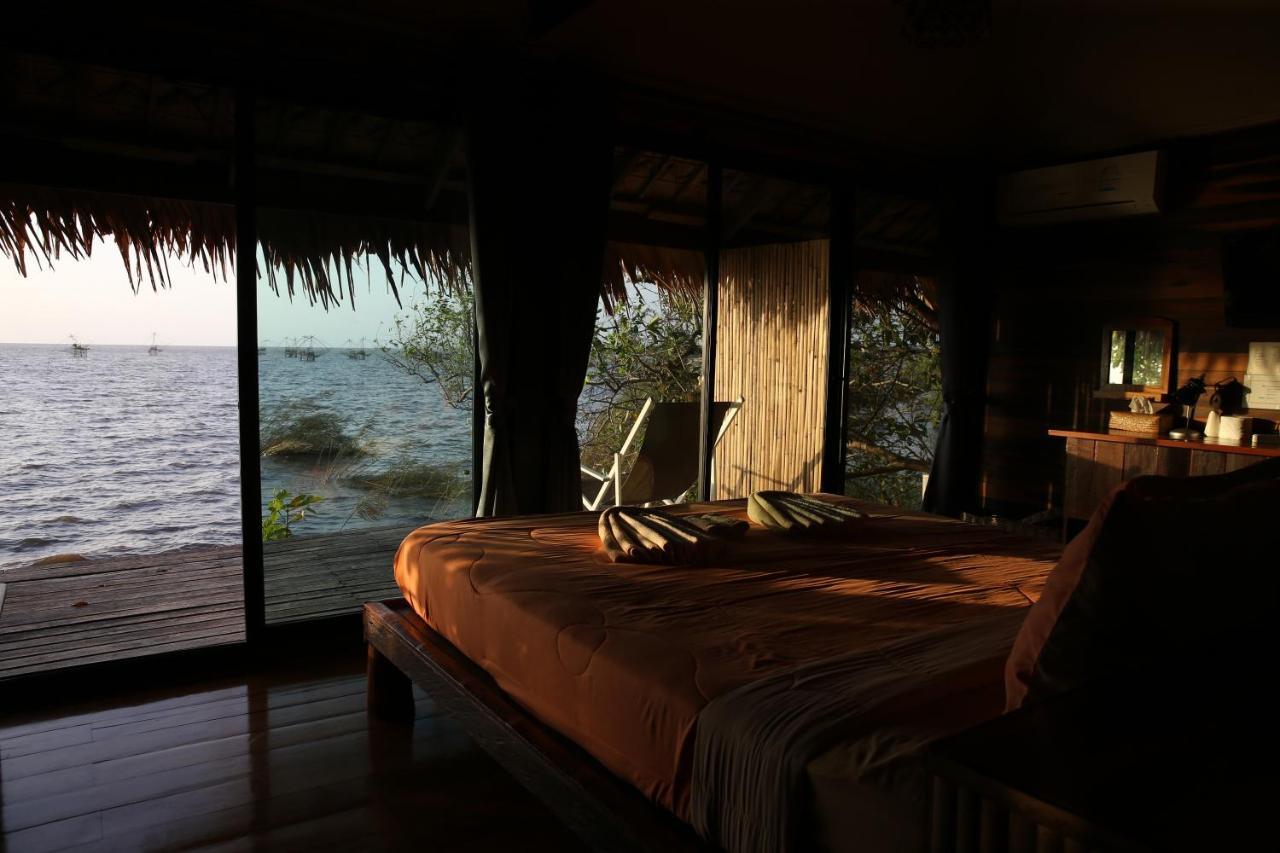 Wetlandcamp บ้านชายเล Phatthalung Dış mekan fotoğraf