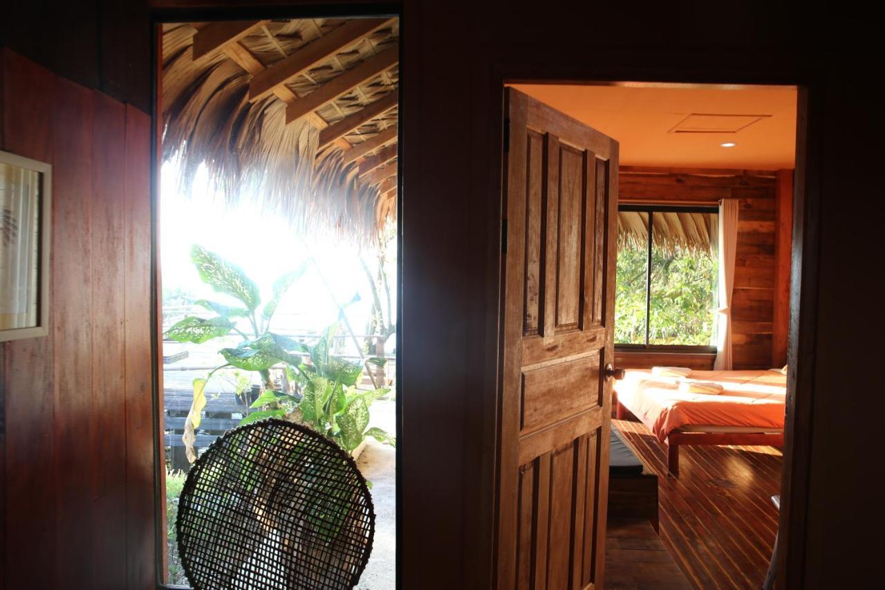 Wetlandcamp บ้านชายเล Phatthalung Dış mekan fotoğraf