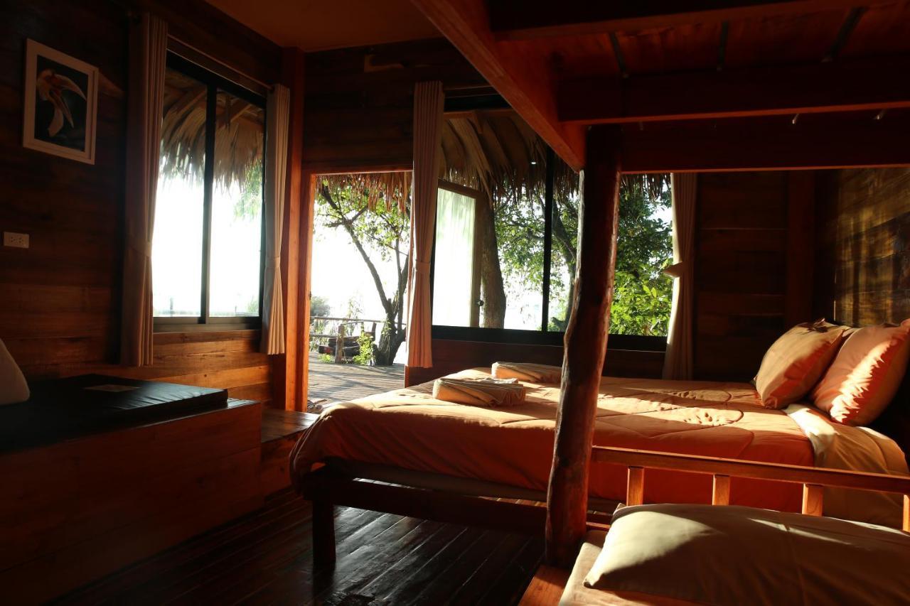 Wetlandcamp บ้านชายเล Phatthalung Dış mekan fotoğraf